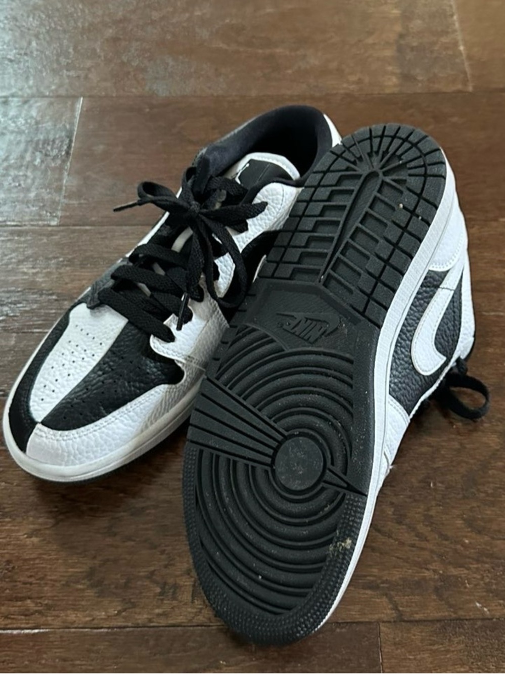 Nike Air Jordan 1 Low SE Homage Split White/ Black-size 8 women’s like new - Picture 14 of 16